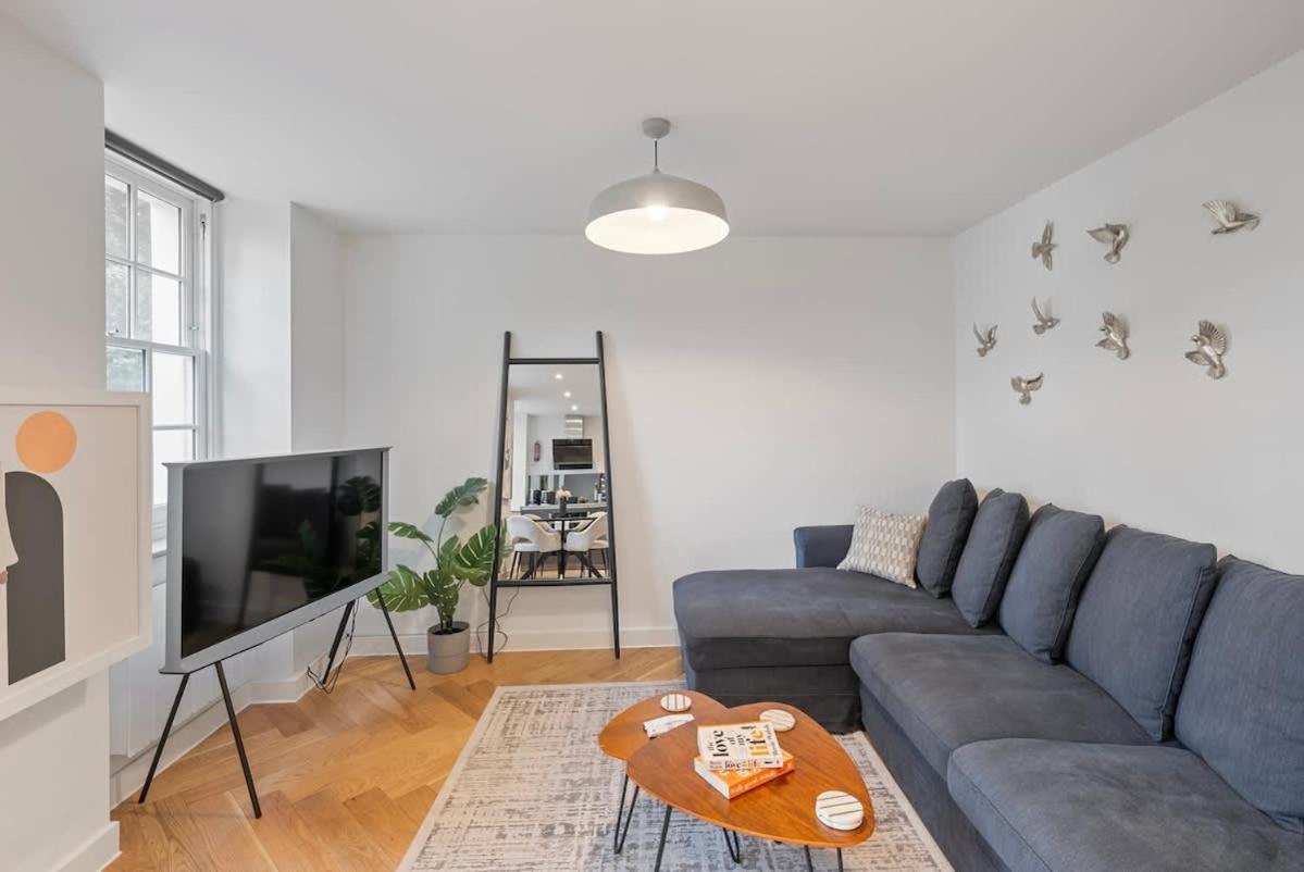 Modern 1 Bedroom Apartment In Fitzrovia London Bagian luar foto